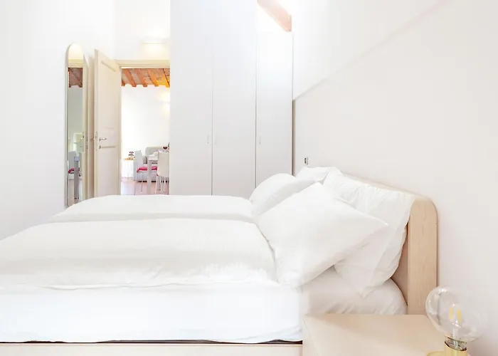 Ex Tribunale Palazzo Bentivoglio Daire *