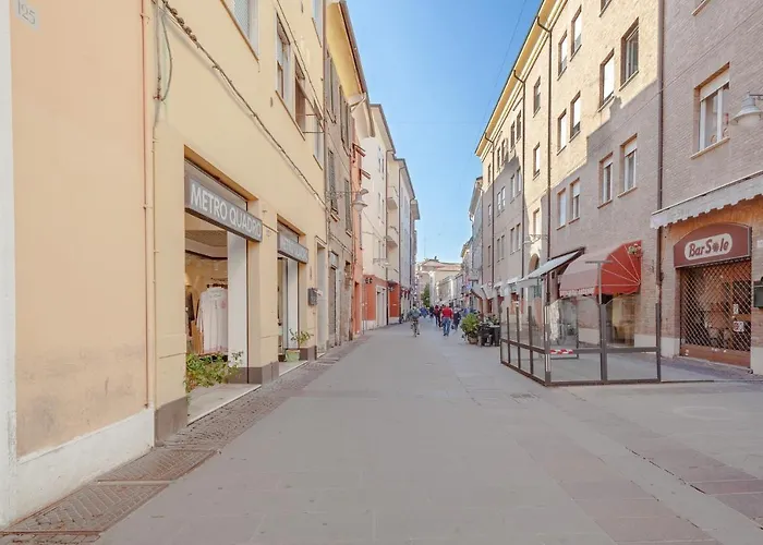 Ex Tribunale Palazzo Bentivoglio * Φεράρα